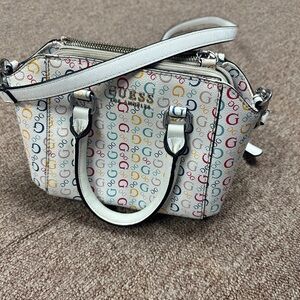 Guess pocketbook